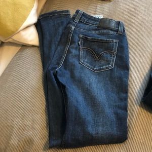 Levi’s super skinny 535